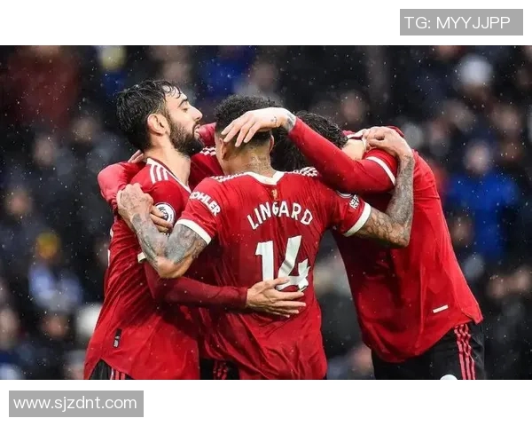 巴黎与曼联次回合精彩集锦回顾激情对决瞬间分析 巴黎与曼联次回合精彩集锦回顾激情对决瞬间分析