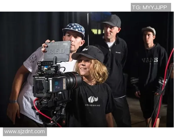 深圳极限运动队的防反策略探秘与热点分析 深圳极限运动队的防反策略探秘与热点分析