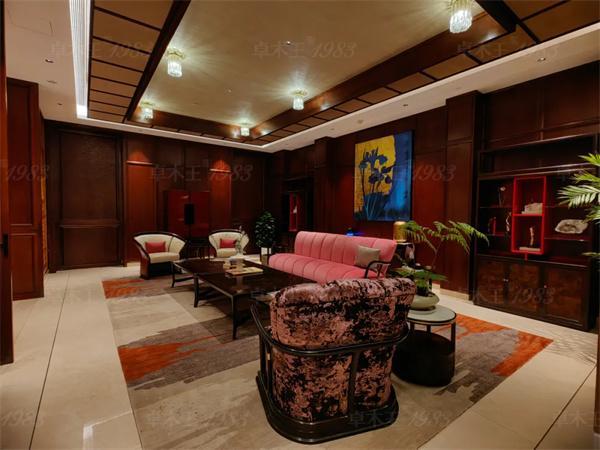 PG电子官方中国红木品牌排行榜前十名行业机构评测大揭秘！(图3)